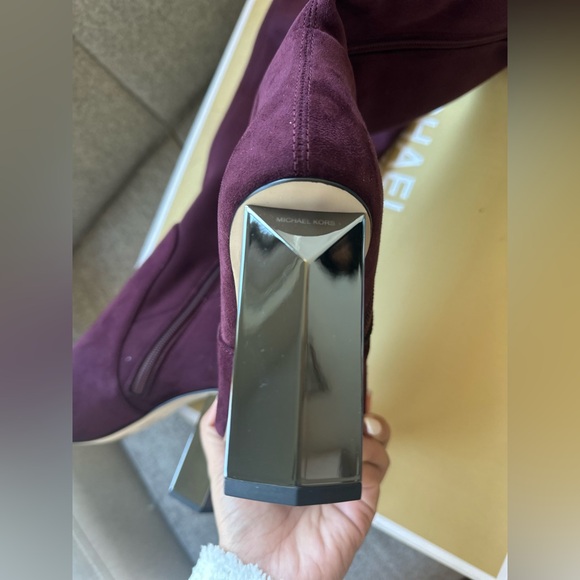 Michael kors Petra Stretch Over-The-Knee Boot size 8 Dark oxblood New with box - Picture 7 of 10